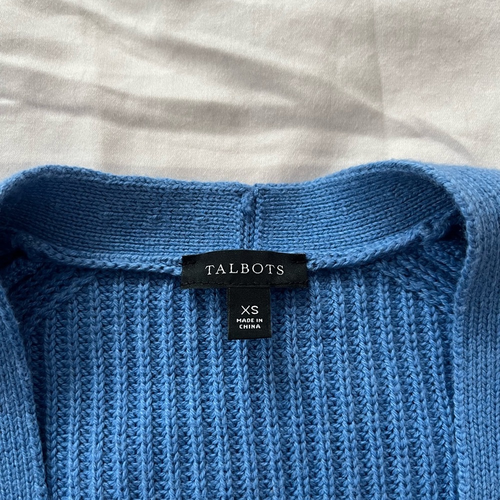 Talbots Cardigan - Picture 2 of 2